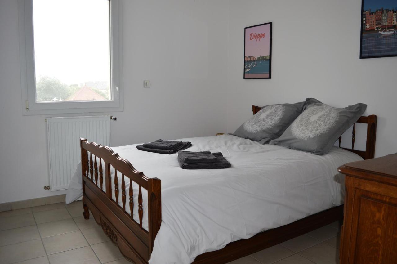 Appartement Spacieux Avec Balcon - A 50M De La Plage Courseulles-sur-Mer Exteriör bild
