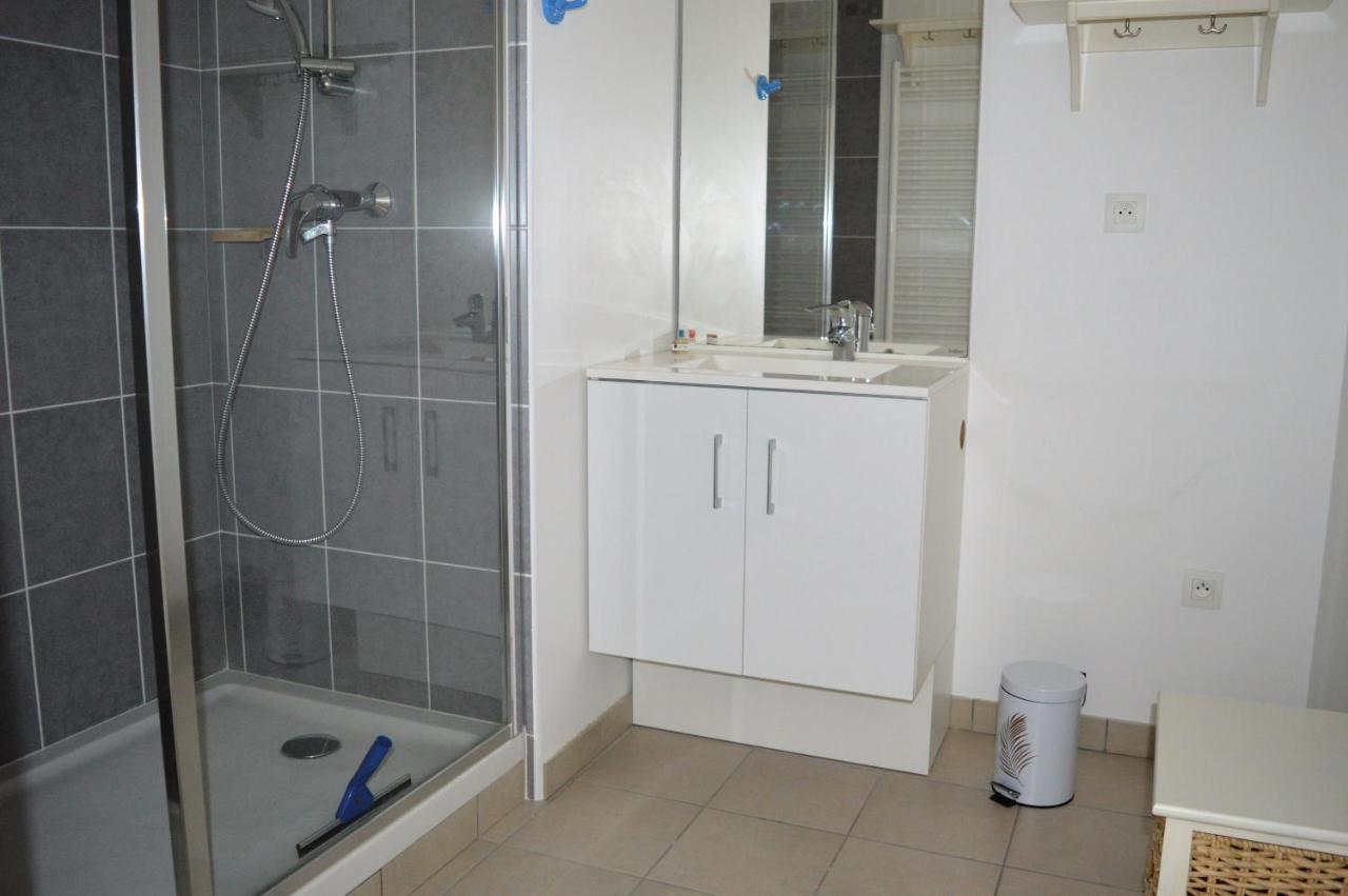 Appartement Spacieux Avec Balcon - A 50M De La Plage Courseulles-sur-Mer Exteriör bild